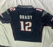 Tom Brady Football Cards, Rookie Card Checklist and Memorabilia Guide 80