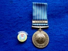 UNITED NATIONS KOREA MEDAL FULL SIZE WITH RIBBON, KOREA CLASP, REPRO + BADGE