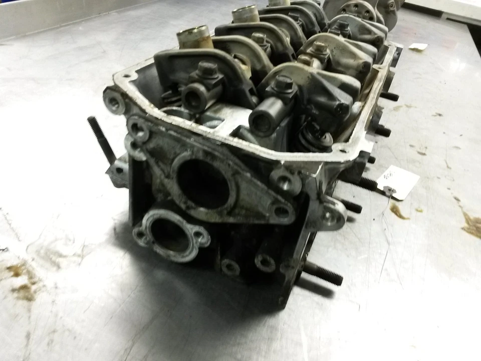 Right Cylinder Head For 97-00 Mitsubishi Montero 3.5 - Image 3 of 4