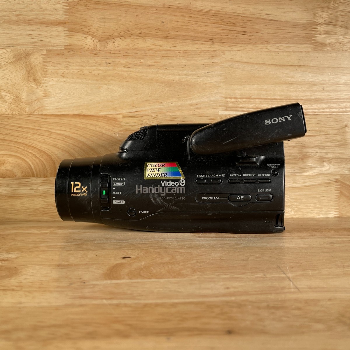 Sony Handycam Video 8 CCD-FX340 Black 12x Optical Zoom Video