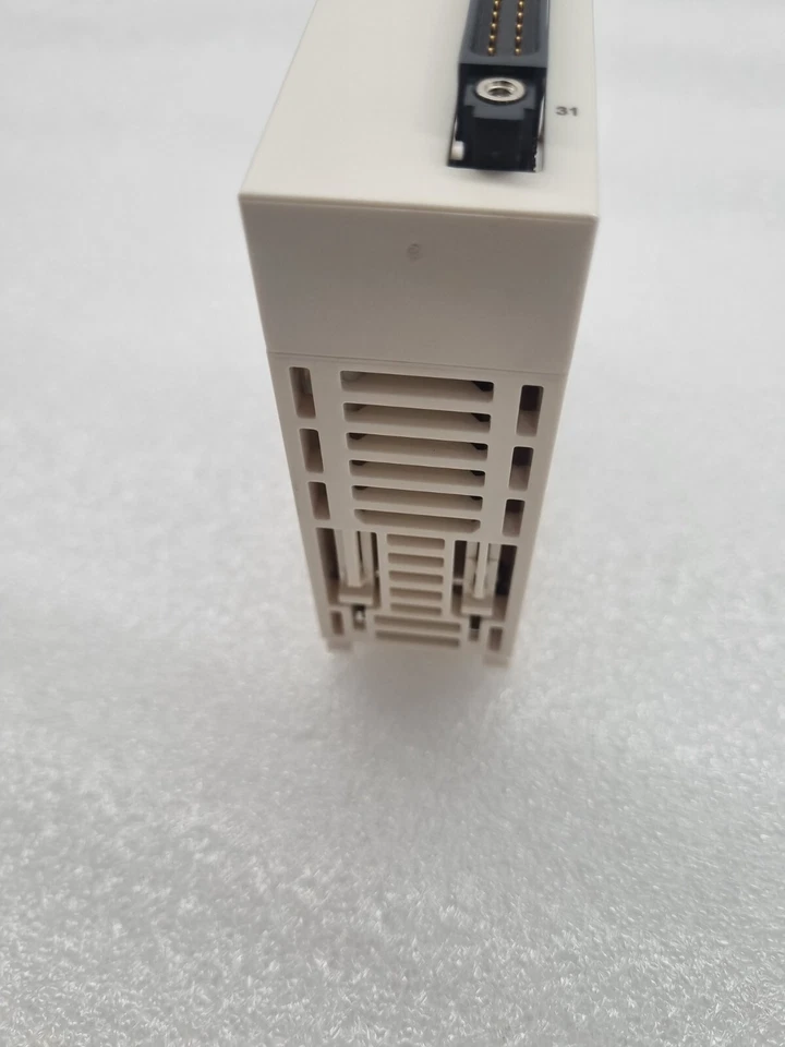 Module De Sortie Discret SCHNEIDER BMXDDO3202K Envoi Rapide Et Gratuit - Photo 3/4