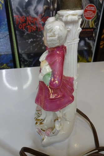 Antique Porcelain French Couple Lamp Made In Germany - Picture 8 of 14
