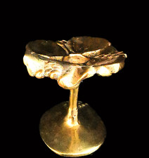Leuchter Messing Kerzenhalter wuchtig ausladend Kunsthandwerk 390g 8,5 cm