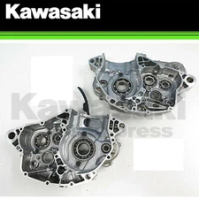 NEW 2016 - 2018 GENUINE KAWASAKI KX450F KX 450 F CRANKCASE SET 14001-0677
