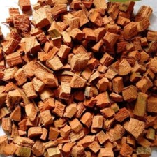 100% Natural Organic Dry Coconut Husk Medium Chips, 1kg Eco-friendly Chips Pack 