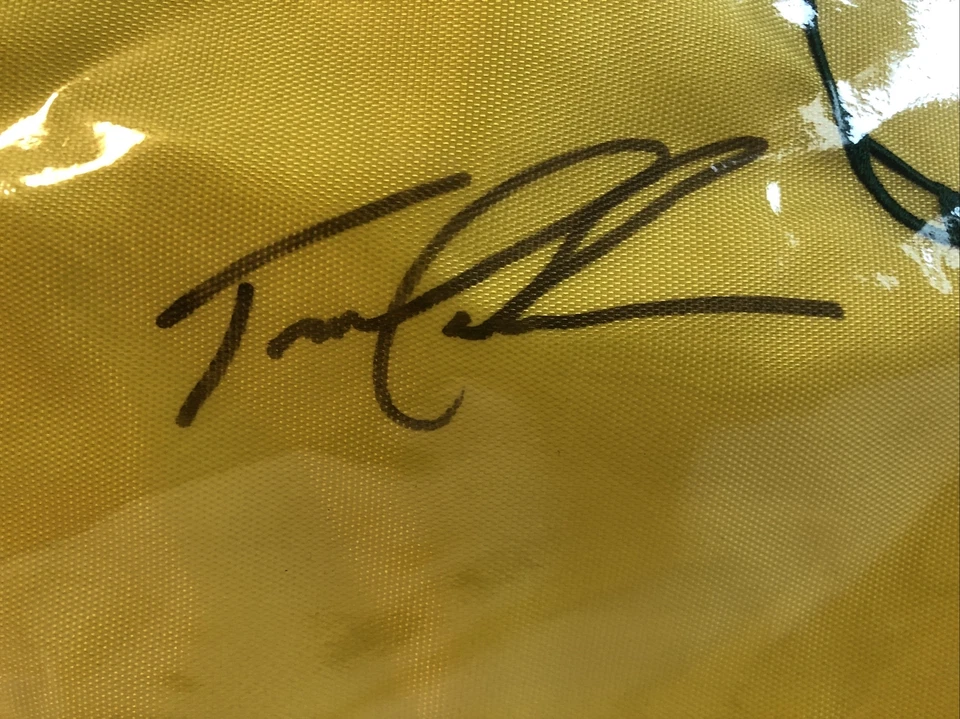 Prendedor bandera Masters firmado por Tom Lehman - golf PGA Foto 2 de 3