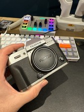 [Near Mint] Fujifilm X-T30 II 26.1MP Mirrorless Camera - Silver