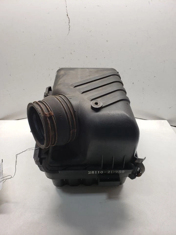 Purificador de aire California emisiones compatible 03-06 ELANTRA 1406888 Foto 2 de 4