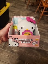 Hello Kitty Flower Pop Bubbler Battery Powered Bubble Toy w/ Bubble Solution NEW