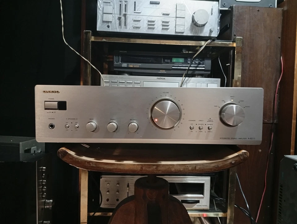  Onkyo A 9211  amplificatore integrato stereo - Immagine 2 di 4