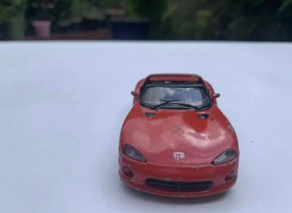 1992 Burago Toy Car Dodge Viper RT/10 Collectable Model Red Scale 1:43 10x4.5cm — 第 4/4 张图片