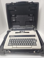 Vintage Smith Corona Electra XT Typewriter Electric Portable Mod 3L w case Works thumbnail
