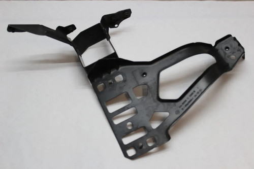 Original BMW e60 e61 Vorderwand Aufnahme Führung Stoßstange Vorne Links 7033731