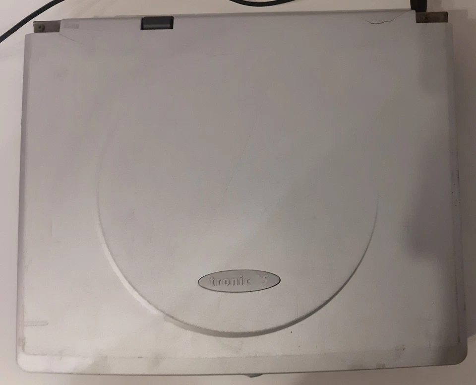 Tronic 5 Yakumo 2700C Vintage Notebook 13,3"  ( 715 ) - Bild 4 von 4