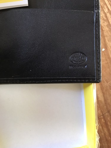 Original, Genuine, Ferrari Gents Folding Wallet, Black Schedoni Leather. - Picture 10 of 12