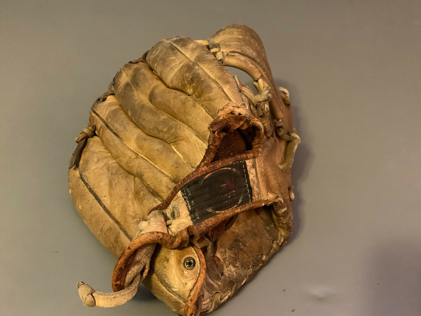 VINTAGE Professional Model Baseball Mitt Glove Finger Lock Laces eBay