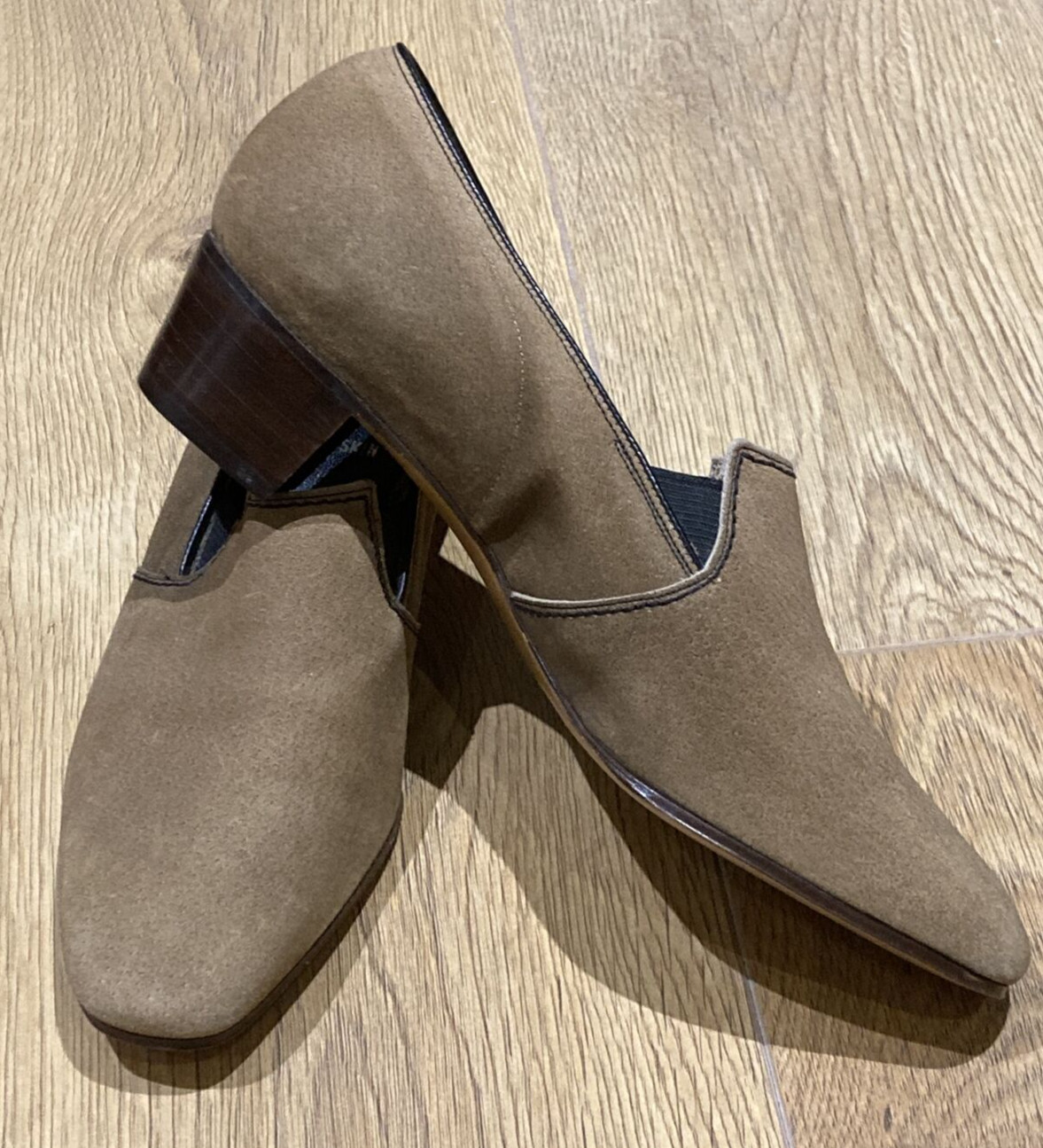 Vintage 1960s "Glovemocs Real Pigskin" Shoes by Church, Size 65 C (4.5 UK) 3