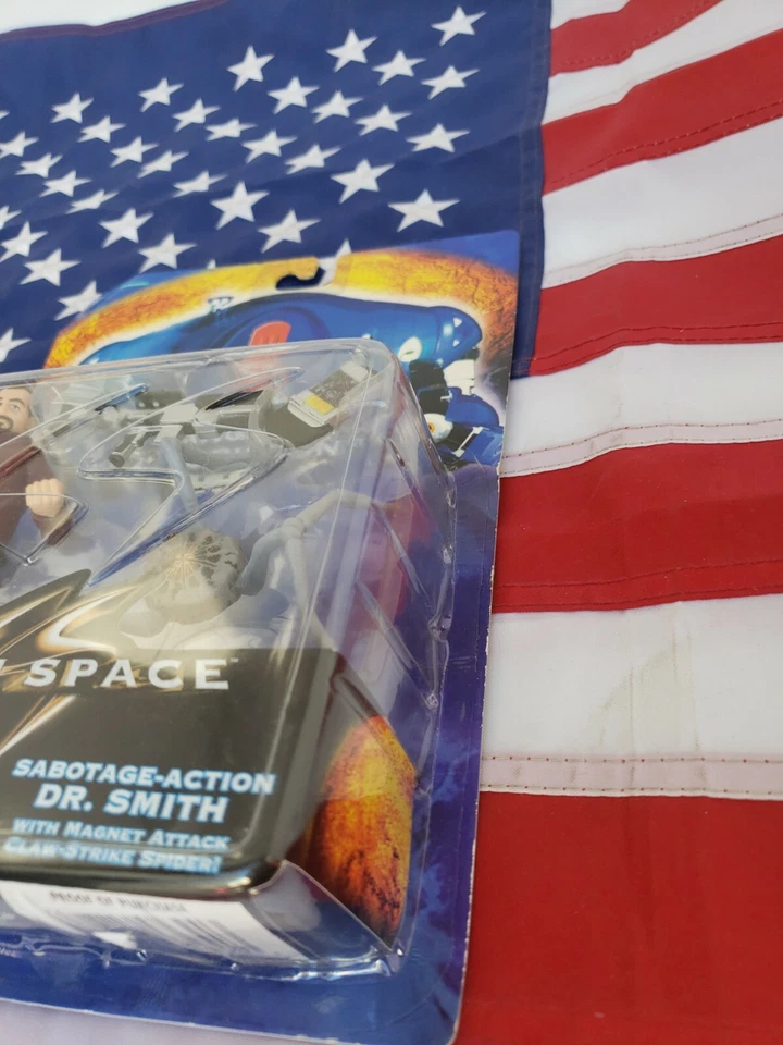 Lost In Space: Dr. Smith w/Sabotage Action and Claw Strike Speeder 1997 - Image 3 of 4