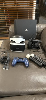 PS4 Console + PSVR + Controller
