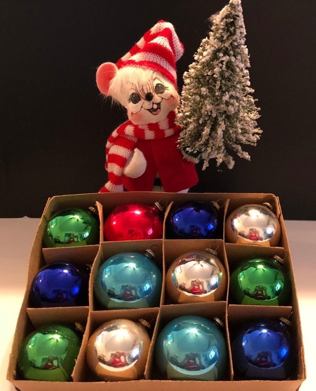AWESOME 1940s Xmas Ornaments Cobalt Blue Teal Green Red OCCUPIED JAPAN Box of 12