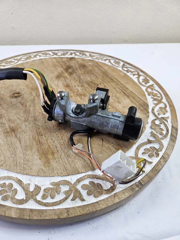 Conjunto de interruptor de encendido Land Rover Discovery 2 1999-2004 sin llave OEM Foto 3 de 4