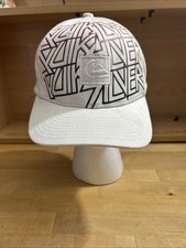 Quiksilver snapback Cap hat graphic design brand's logo Embroidered White