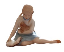 Royal Doulton My Pet HN2238 Figurine Bone China Vintage 1962–1975