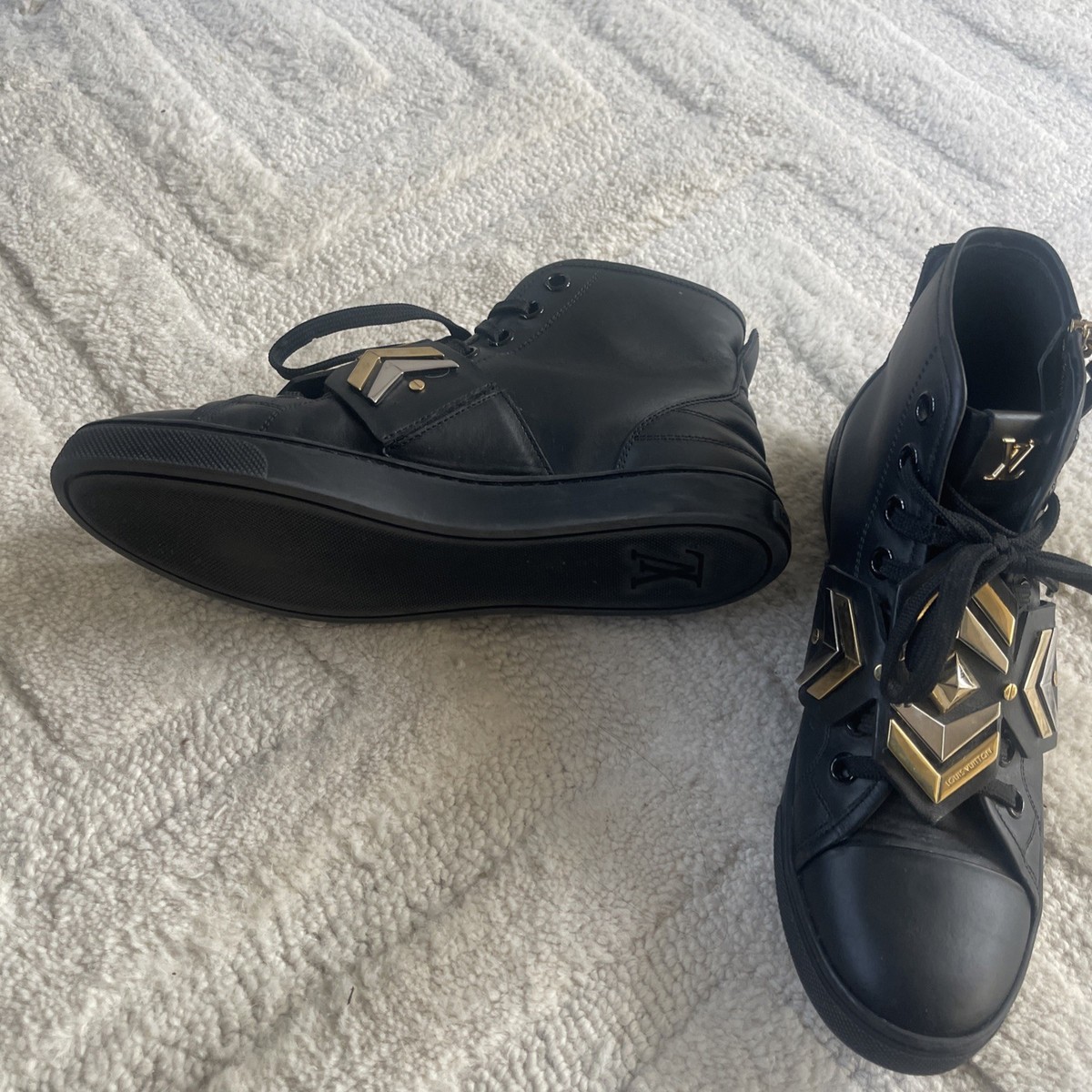 Louis Vuitton Black Leather Lace Up Boots Gold LV Logo Side Zip