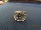 VINTAGE STERLING SILVER RARE SIGNED CUT OUT DESIGN BEAUTIFUL RING