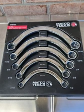 New Matco Tools SMH5T SAE / Standard Half Moon Wench Set