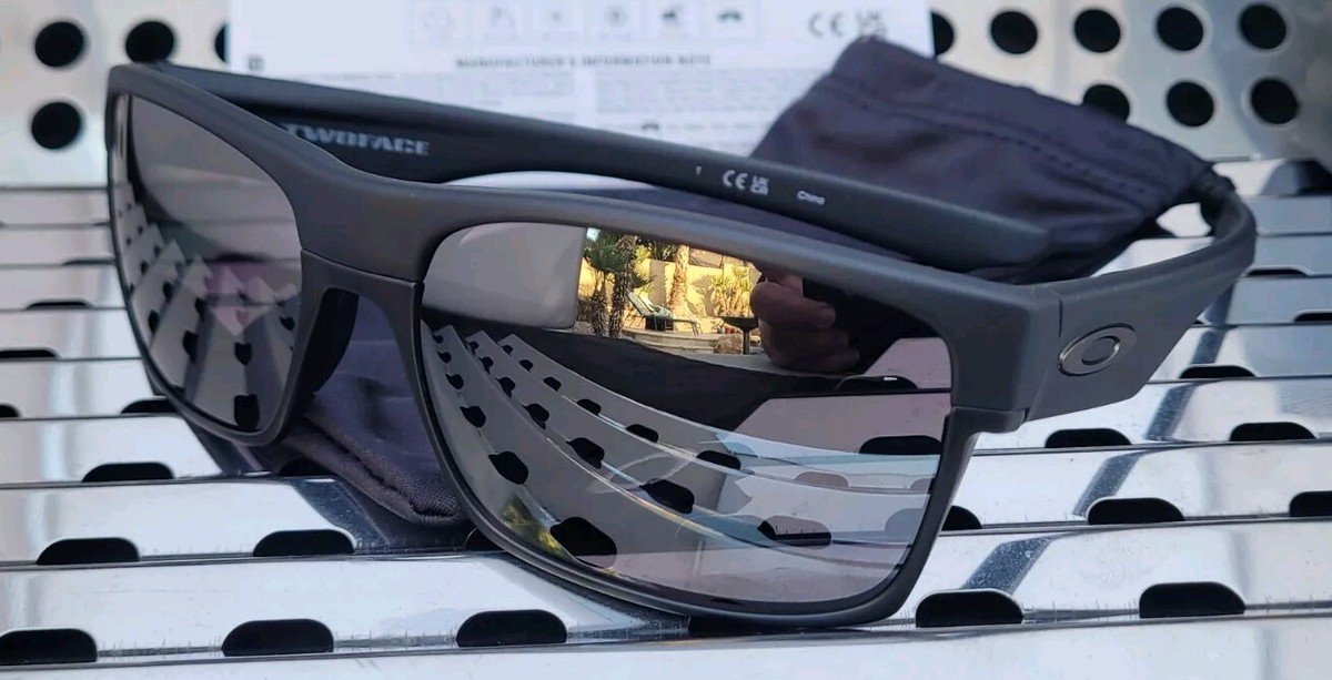 Mens Oakley Twoface Sunglasses New Oakley TWO FACE 9189-4560