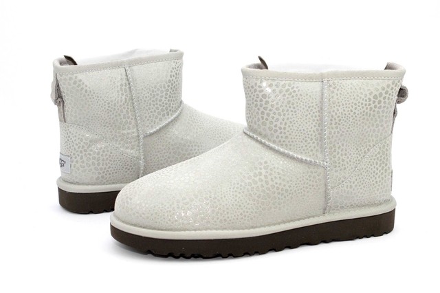 ugg mini grey violet