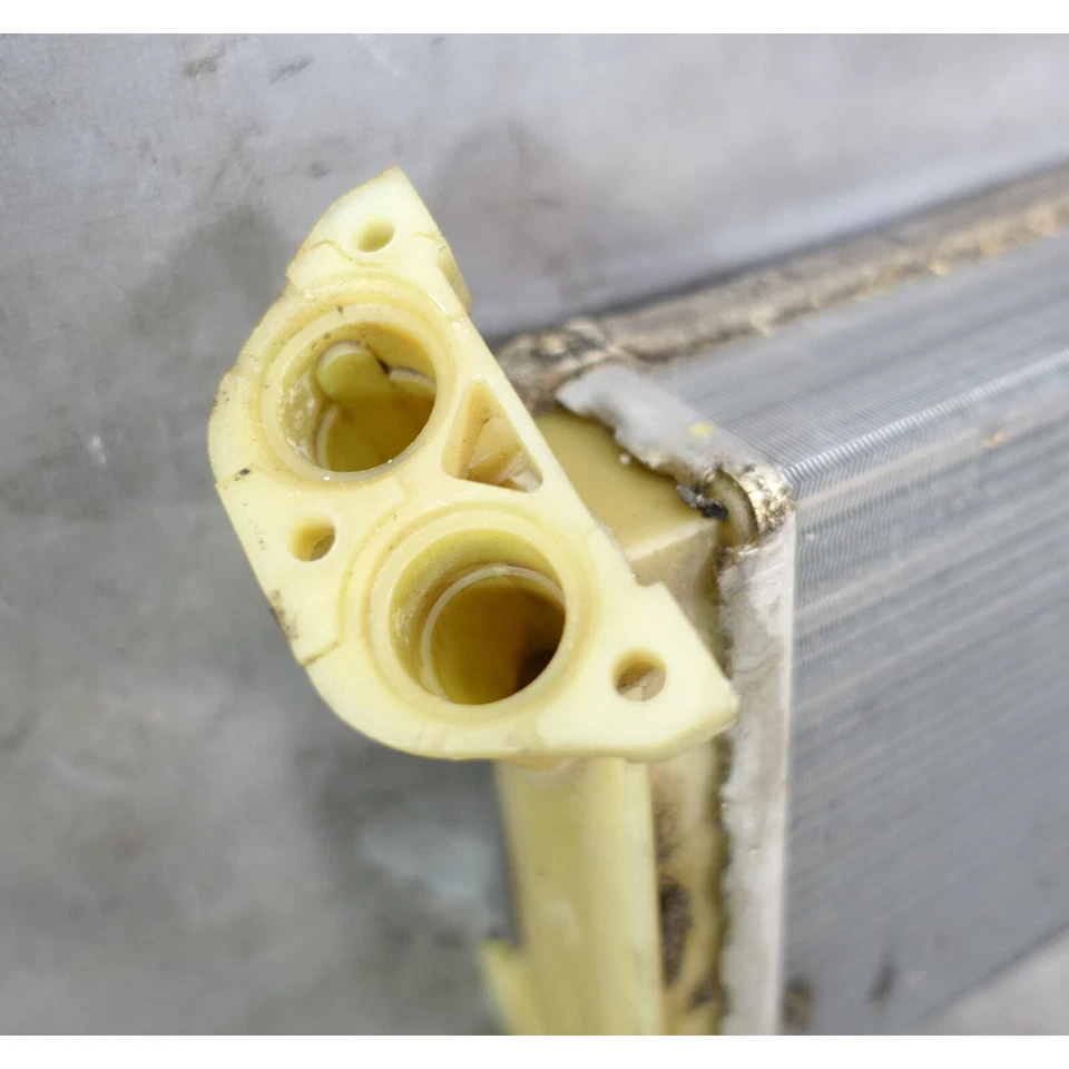 BMW E30 1984-1993 Serie 3 Fábrica HVAC Calentador Núcleo Radiador Behr Fabricante de Equipo Original Foto 3 de 4