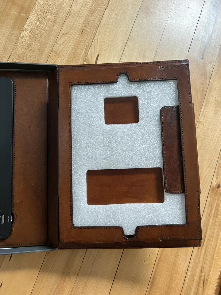 Restoration Hardware Leather iPad Keyboard And Cover I pad 2.0 - Image 4 of 4