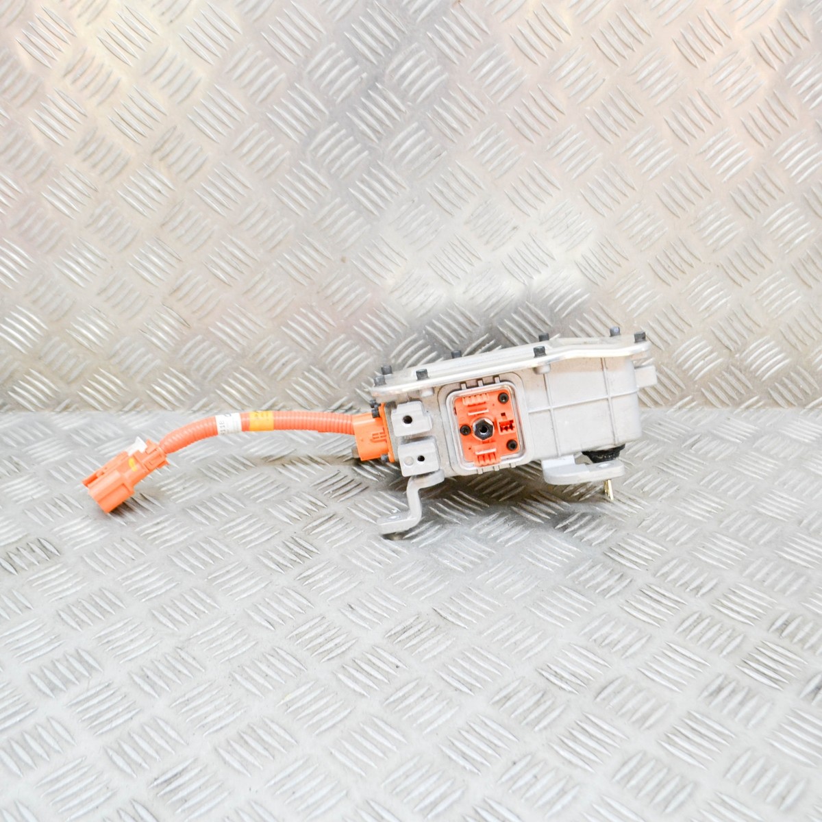 メル29044 HHYUNDAI TUCSON NX4 1.6 Hybrid 169kw High Voltage Junction Box
