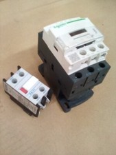 SCHNEIDER ELECTRIC CONTACTOR LC1D09B7 WITH AUXILIARY LADN11
