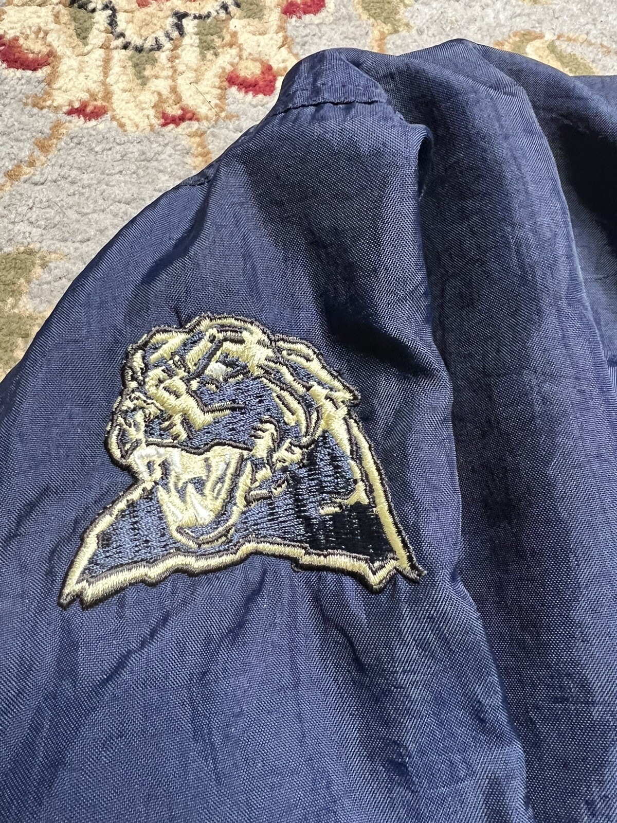 Picture 5 of 6