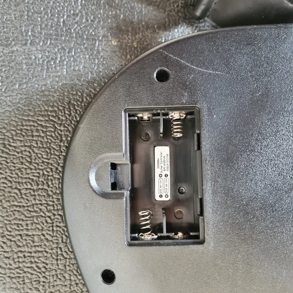 Guitar Hero Live Controller 0000654 Xbox One PS4 PS3 Wii U PC NO DONGLE (Tested) - Image 3 of 4