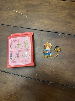 Collectible Pin: Huckleberry Pie & Pupcake - Strawberry Shortcake - OPEN - New
