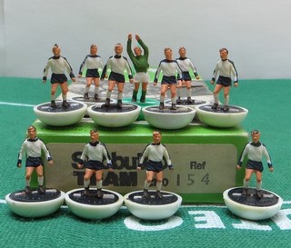SUBBUTEO HW TEAM REF 154 ENGLAND WITH EXTRA TRIM IN ORIGINAL NUMBERED BOX.