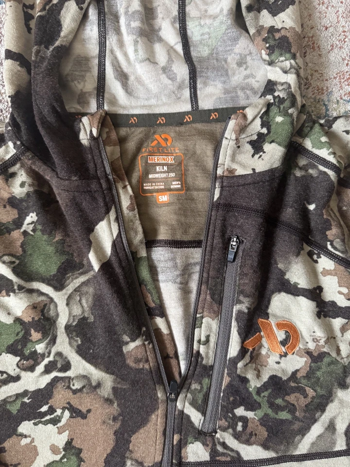 First Lite Kiln Hoody SM Fusion 250g Merino Wool - Image 2 of 3