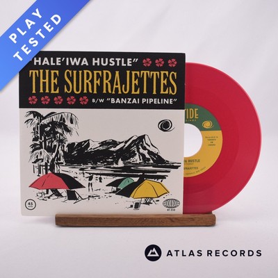The Surfrajettes - Hale iwa Hustle b/w Banzai Pipeline - 7'' Vinyl Record - NM/EX