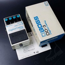 Boss DD-3 a Digital Delay 1990 - 2001 w/ original box