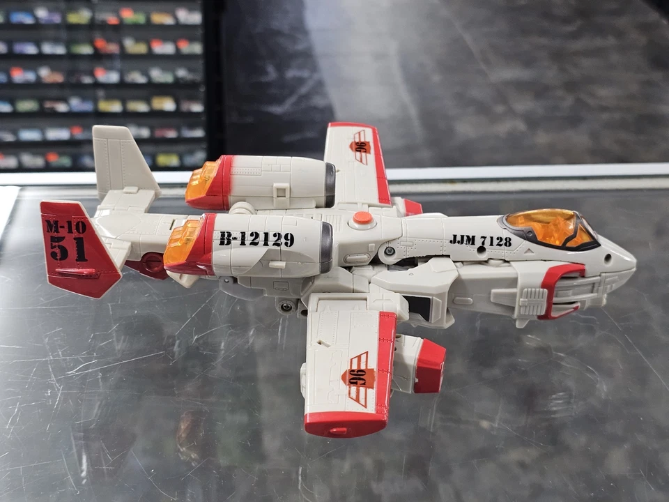 Transformers Universe 2008 Powerglide Complete Ultra Class Action Figure - Image 2 of 4