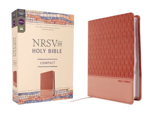 NRSVue, Holy Bible, Compact, Leathersoft, Peach, Comfort Prin... - 9780310466031