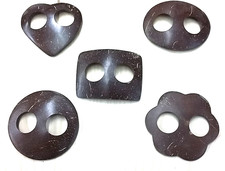 Schöne natürliche Pareo / Sarong Schnalle aus Kokos von Contro-Corrente