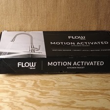 FLOW MOTION ACTIVATED SINGLE-HANDLE PULL-DOWN SPRAYER KITCHEN FAUCET - CHROME