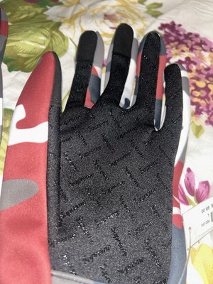 supreme WINDSTOPPER® Zip Gloves size Large Fw25 red camo | eBay