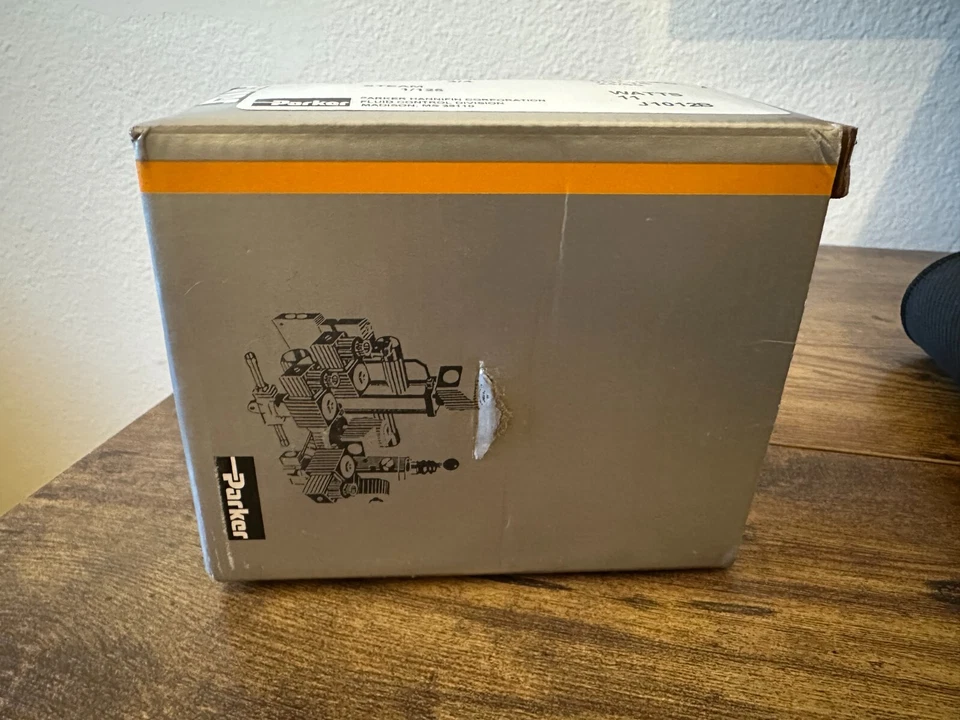 Válvula solenóide Parker Hannifin 12FS5C2448ACH4C01 – NOVA, CAIXA ABERTA - Imagem 3 de 4