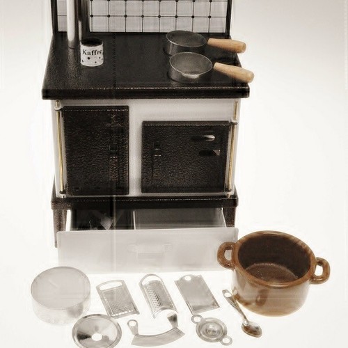 functioning mini kitchen